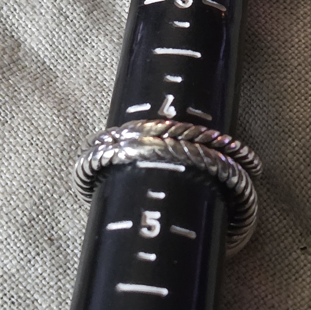 David Yurman Petite Cerise Ring in Blue Topaz & Diamonds, SS, Size 4.5 - Picture 14 of 15